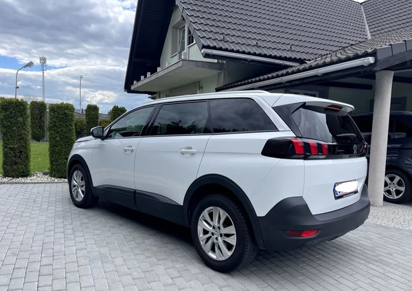 Peugeot 5008 cena 59900 przebieg: 217450, rok produkcji 2018 z Biała małe 667